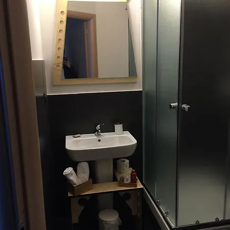 Factory Design 4* Neapel