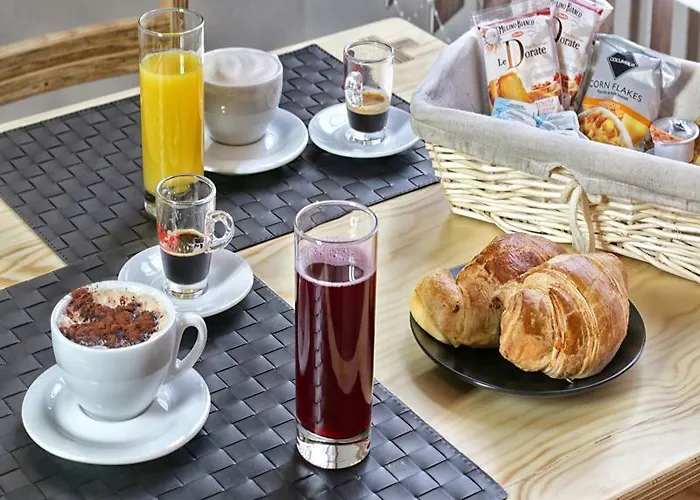 Factory Design Bed and Breakfast Νάπολη